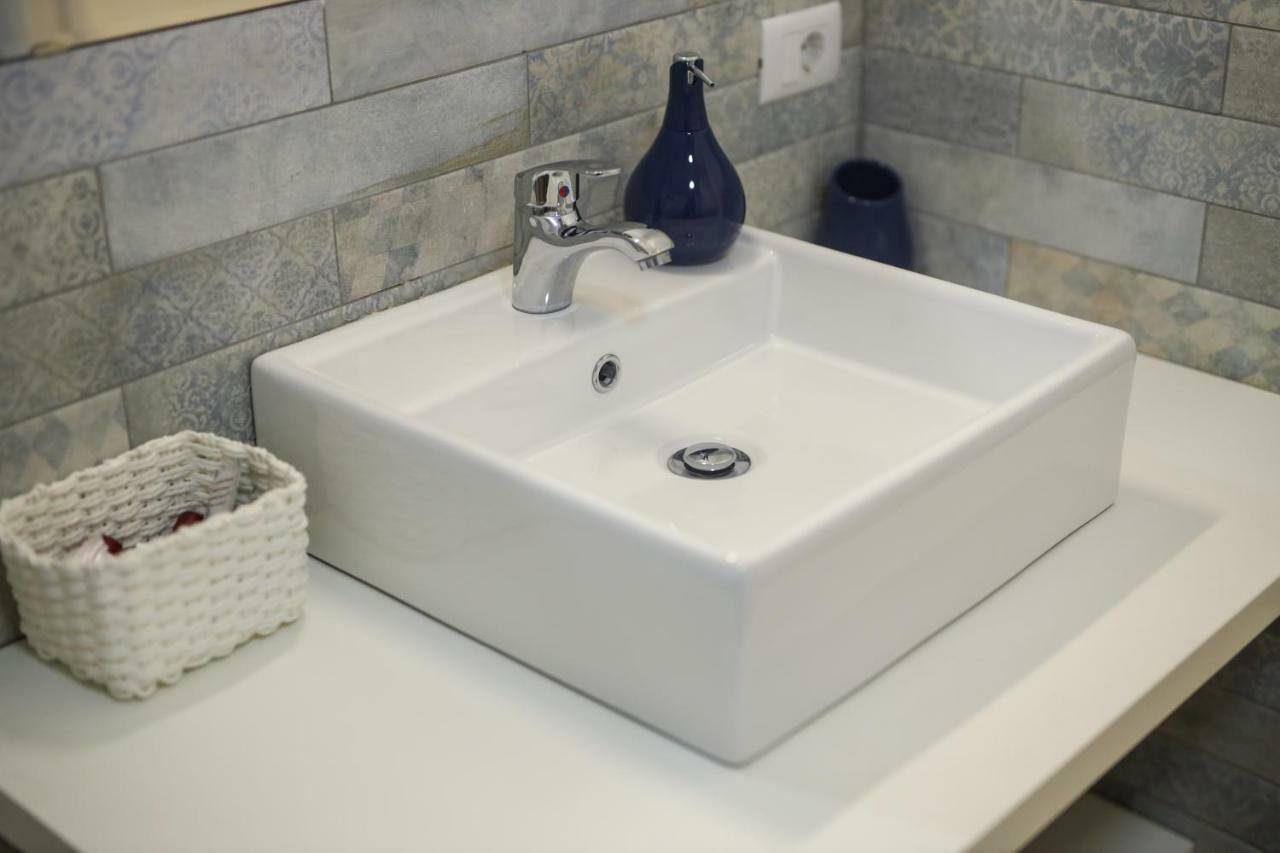 ナポリLa Maisonette At Duomoアパートメント エクステリア 写真