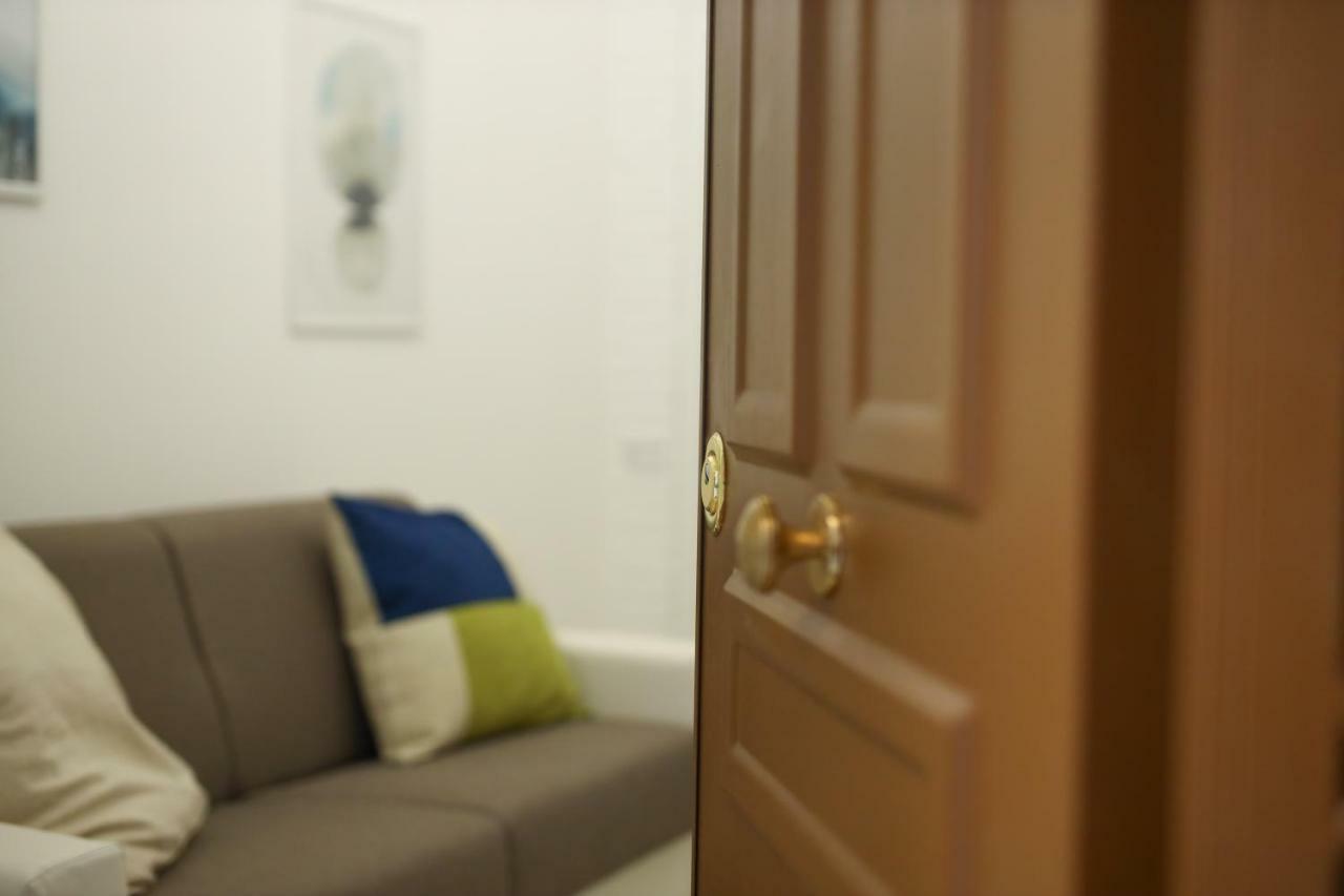 ナポリLa Maisonette At Duomoアパートメント エクステリア 写真